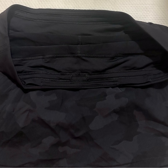 Lululemon Pace Rival Mid Rise Skirt *Tall - Camo/Black SZ 12 - Picture 7 of 7